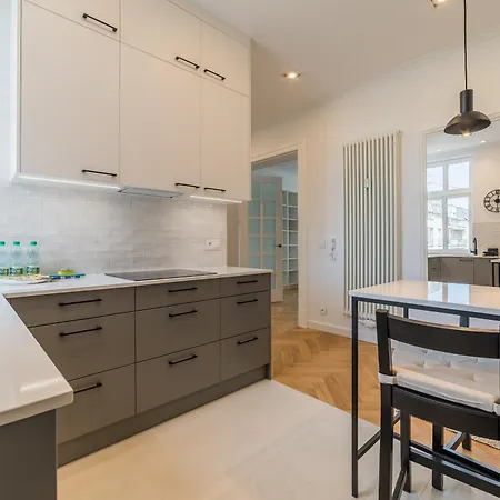 Kochanowskiego Luxury By Bookinghost *