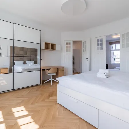 Kochanowskiego Luxury By Bookinghost Apartament Poznań